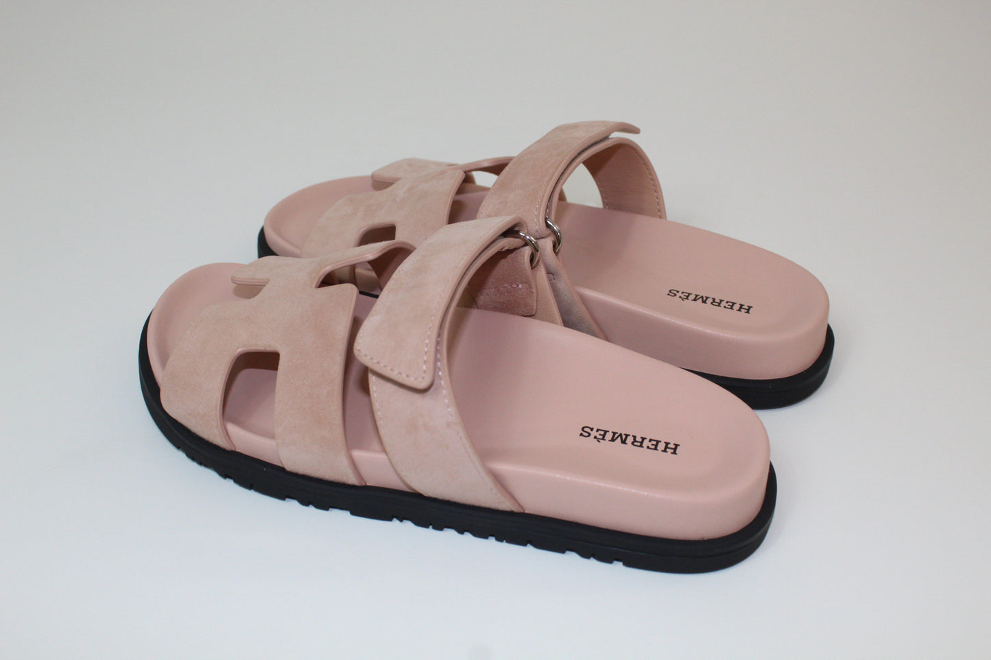 Hermes pink sandals